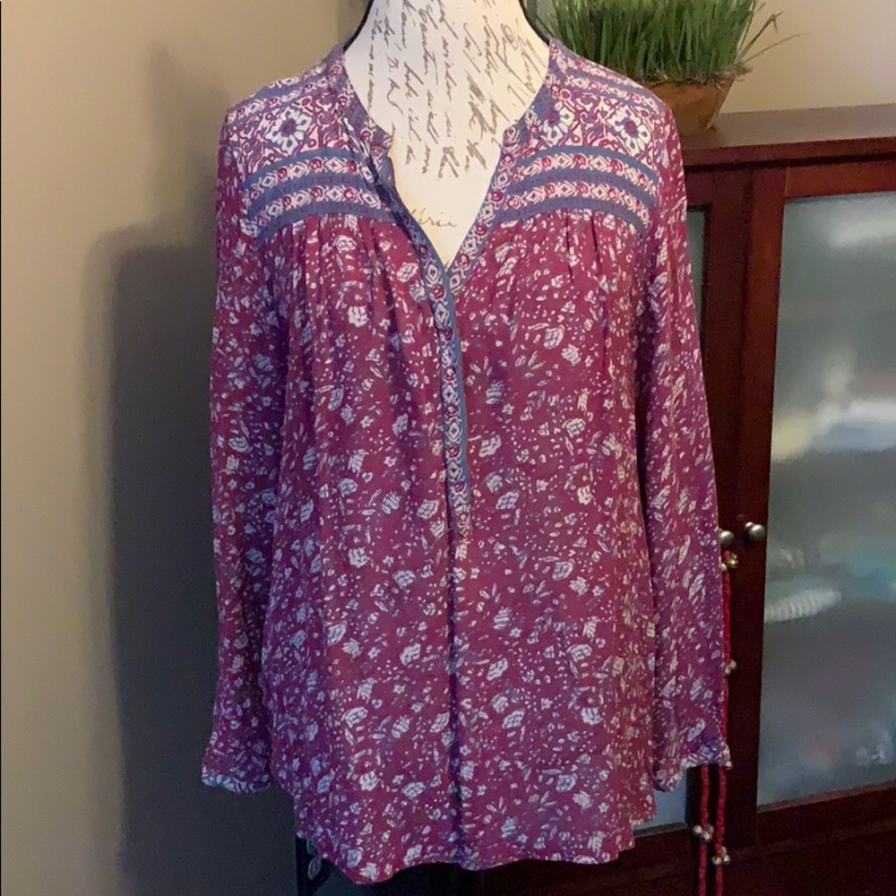 Long sleeve top
